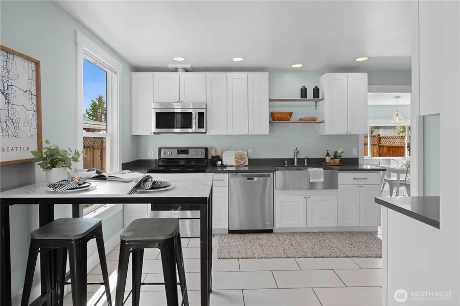 8643 Wabash Avenue S, Seattle, WA 98118 - #3