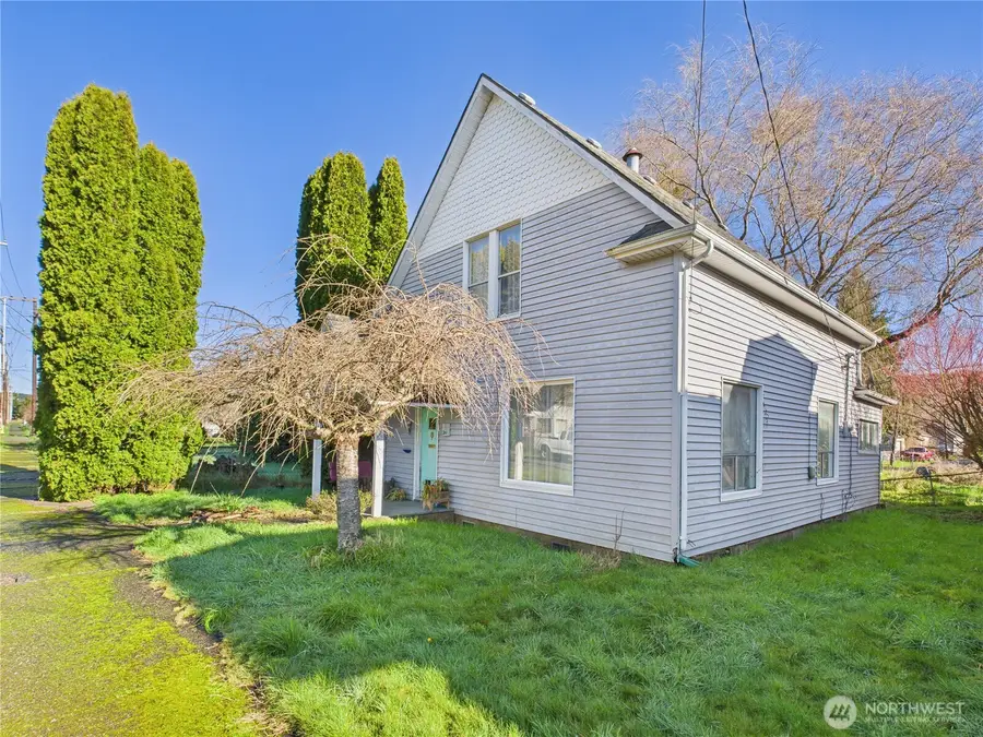 714 Monroe Street, Hoquiam, WA 98550 - #2