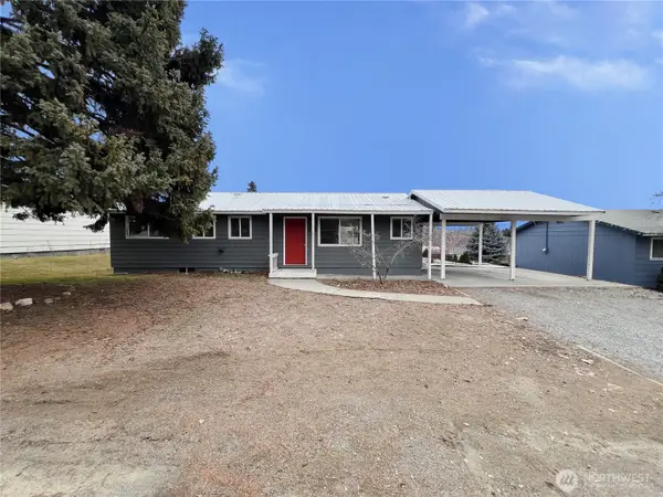 728 Sunrise Drive, Omak, WA 98841