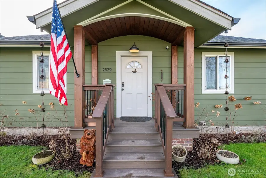 2829 Hemlock Street, Longview, WA 98632 - #2