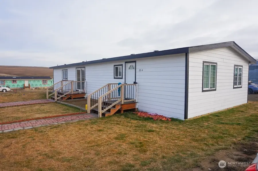 35 W Hampton Road, Hatton, WA 99344 - Image #2