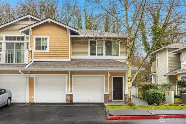 21404 S 40th Place #F, SeaTac, WA 98198