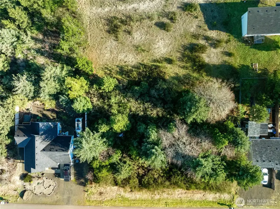 940 Wawona Avenue Se, Ocean Shores, WA 98569 - #3