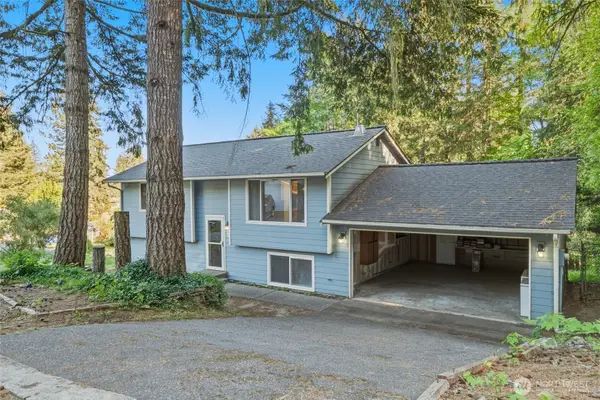 71 NE Lorrain Court, Belfair, WA 98528