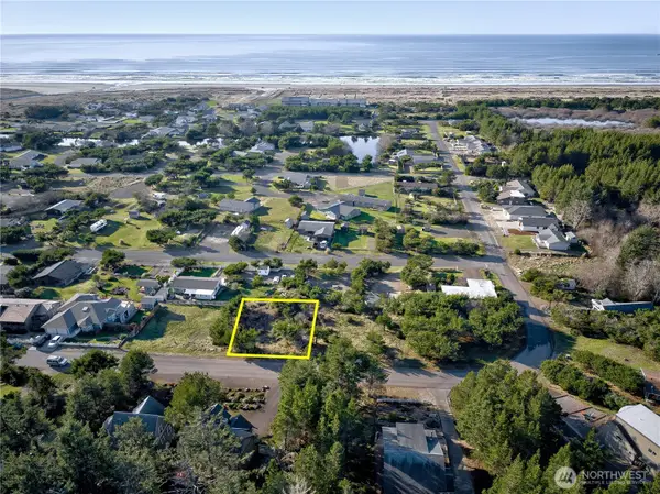 35509 J Place #44, Ocean Park, WA 98640