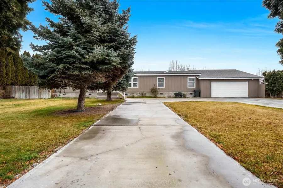 3431 Firouzi Drive Ne, Moses Lake, WA 98837 - #2