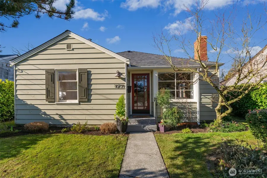 10739 Fremont Avenue N, Seattle, WA 98133 - #3