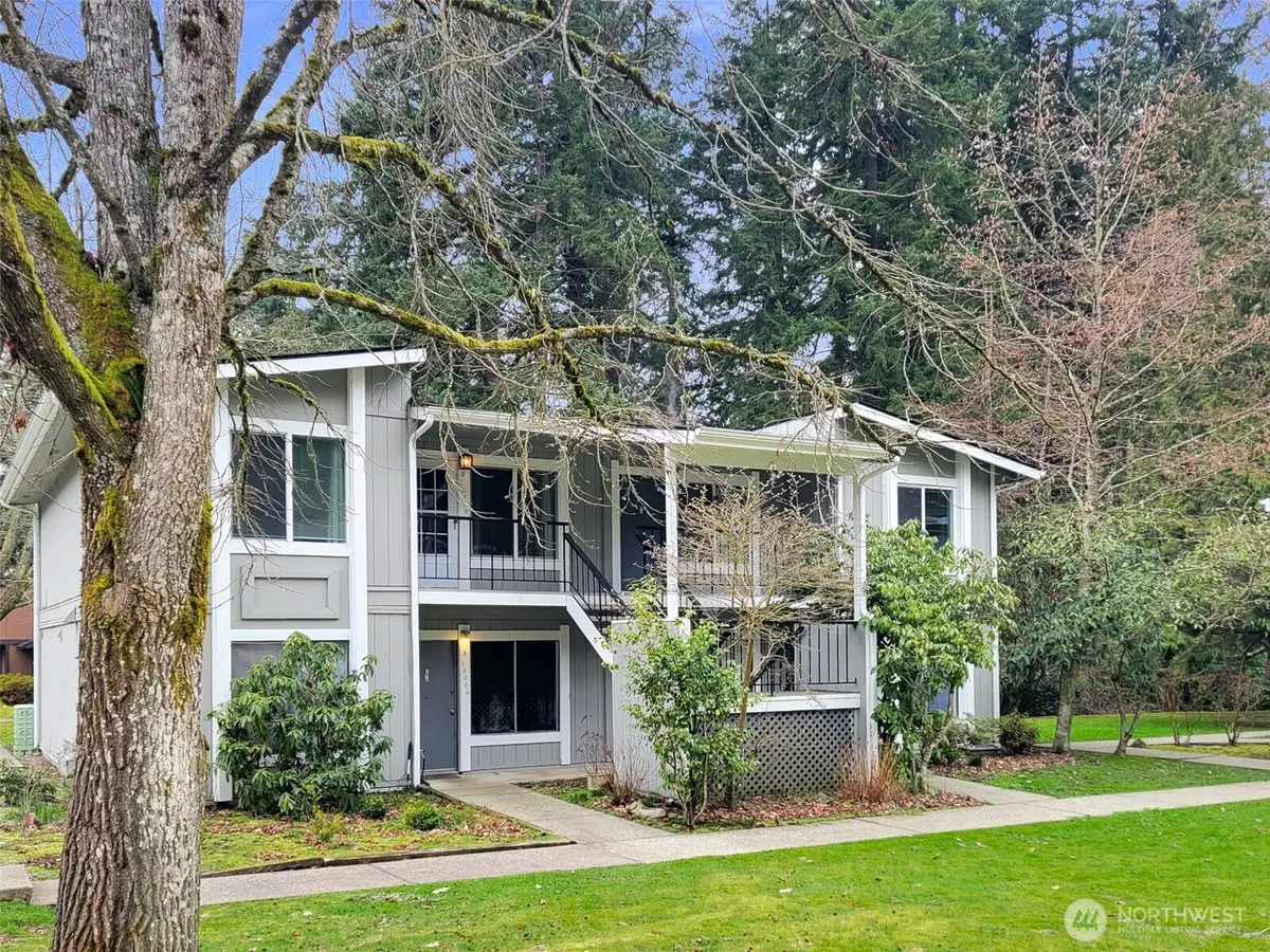 12206 NE 147th Place #B, Kirkland, WA 98034 - #1