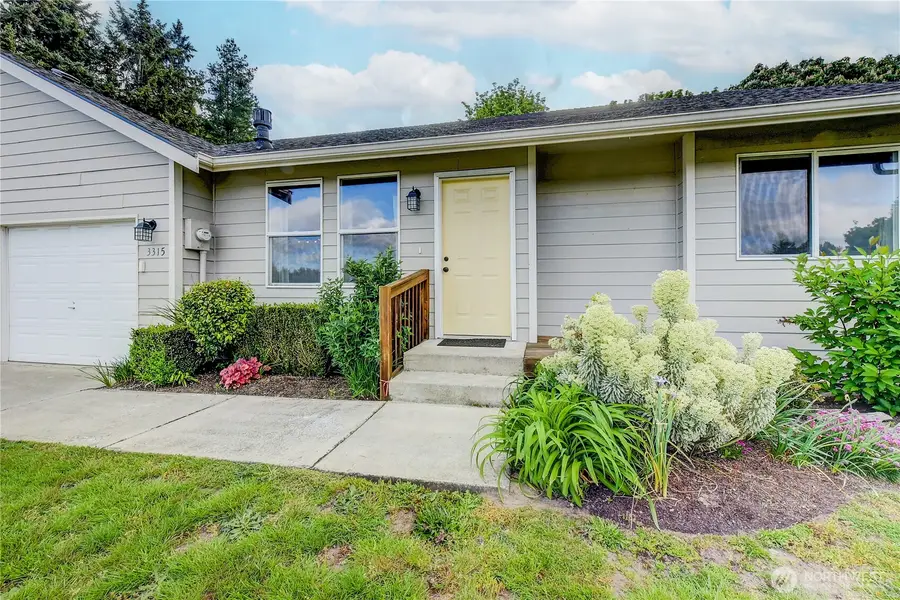 3315 18th Street Pl Sw, Puyallup, WA 98373 - #2