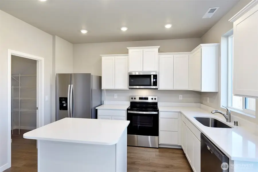 9734 Brown Street Se, Yelm, WA 98597 - #3