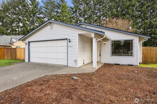 3323 240th Court E, Spanaway, WA 98387