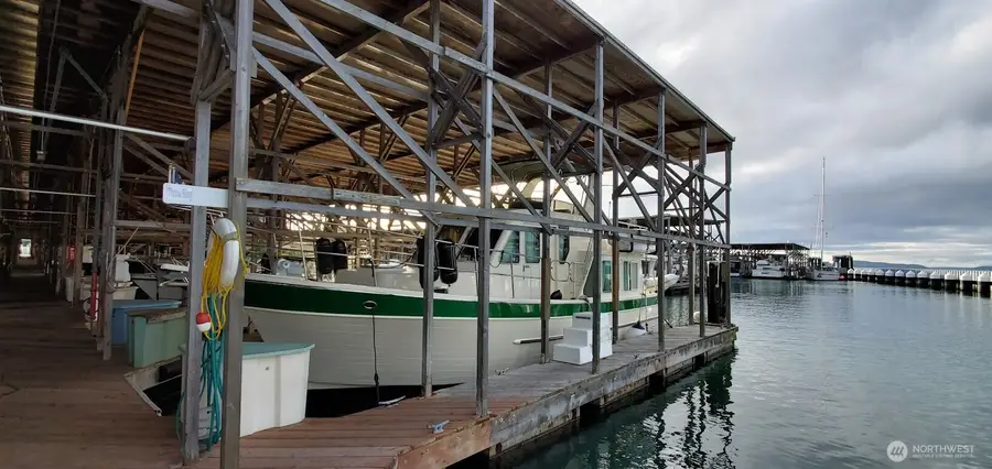 1600 5th Street #C-100, Anacortes, WA 98221 - #3