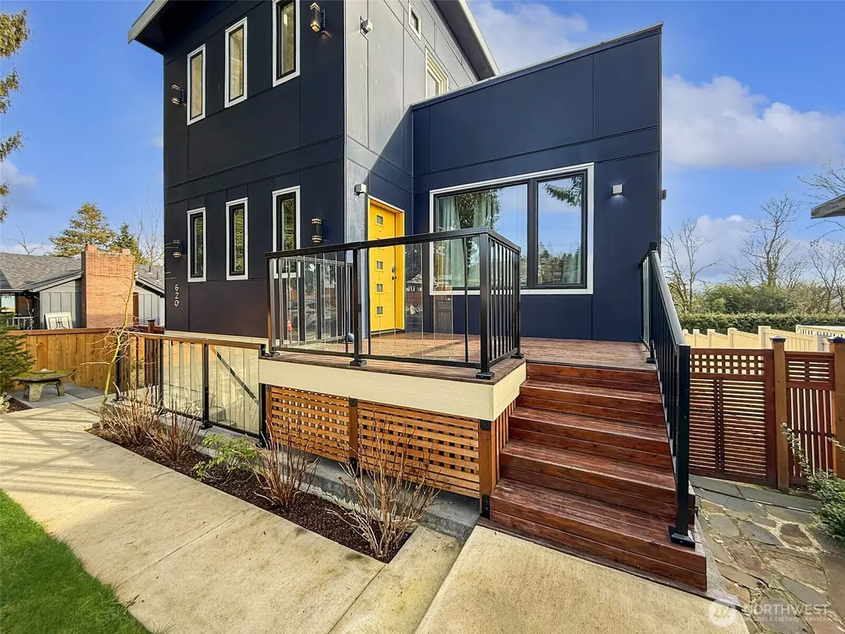 620 Stevens Avenue Nw, Renton, WA 98507 - #1