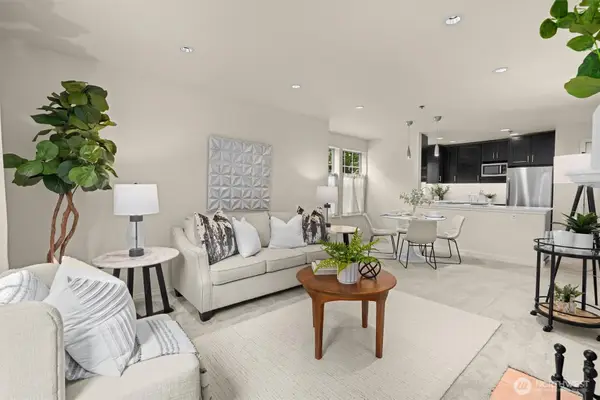 2540 118th Avenue Se #202, Bellevue, WA 98005