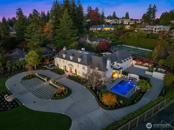 1750 92nd Avenue Ne, Clyde Hill, WA 98004
