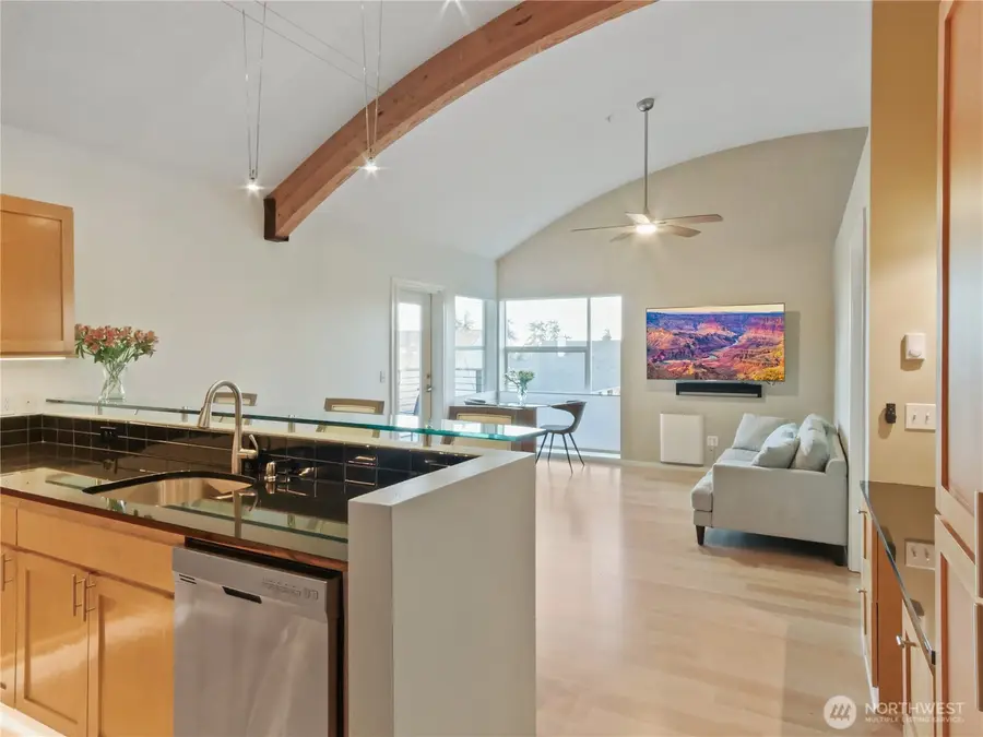 654 5th Avenue S #404, Edmonds, WA 98020 - #2