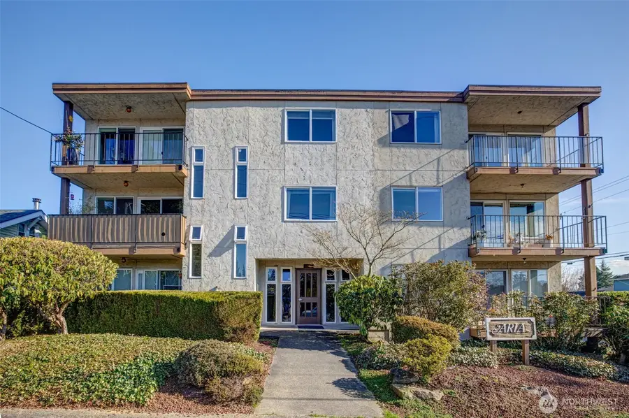 8000 28th Avenue Nw #320, Seattle, WA 98117 - #3