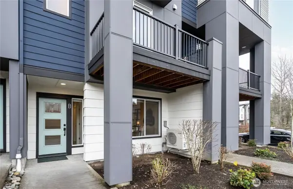 23712 8th Drive Se #B, Bothell, WA 98021