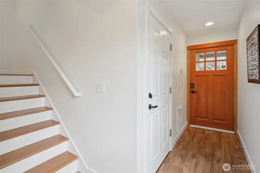 13435 Greenwood Avenue N #E, Seattle, WA 98133 - #3