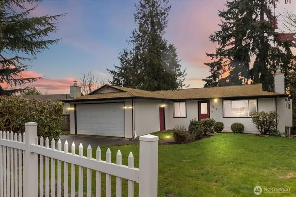3316 S 248th Place, Kent, WA 98032