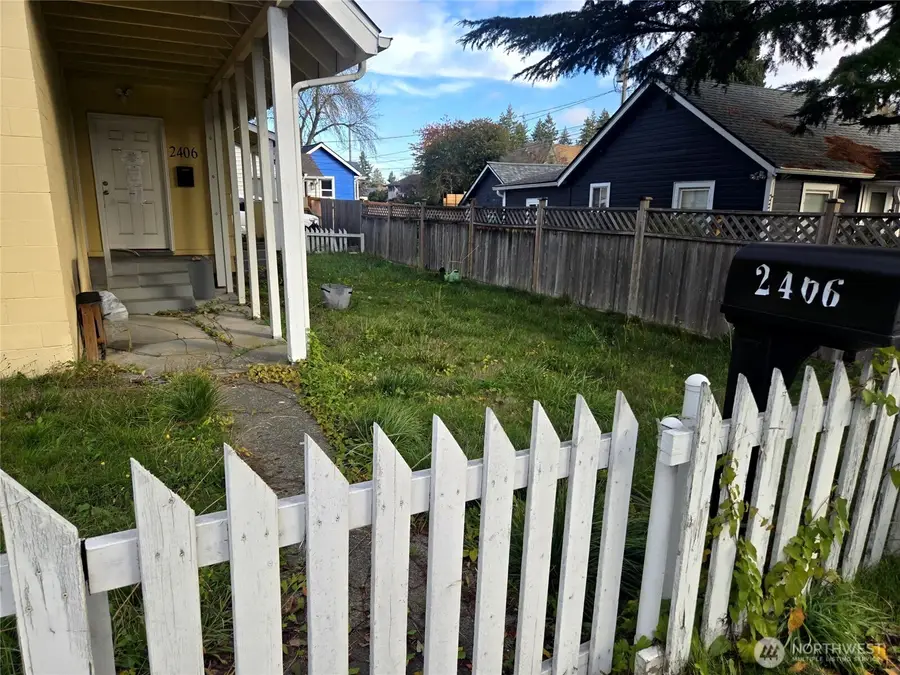 2406 11th Street, Bremerton, WA 98312 - #2