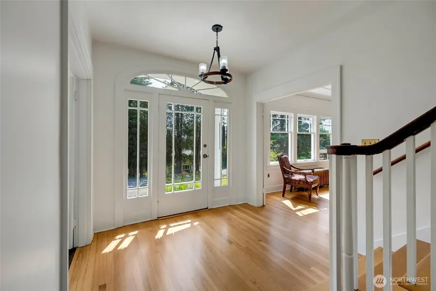 4918 S 3rd Avenue, Everett, WA 98203 - #2