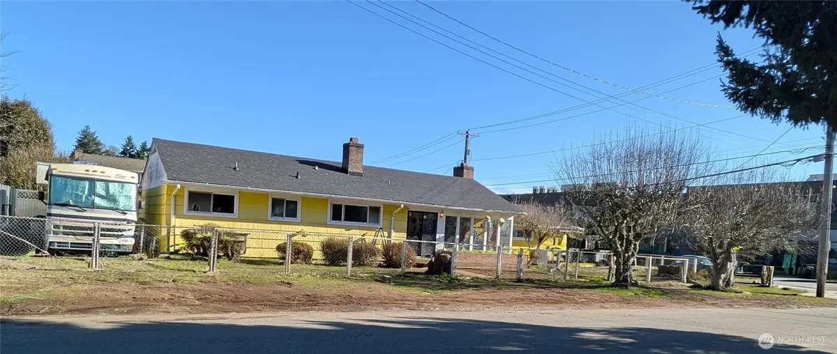 1701 51st Street Ne, Tacoma, WA 98422 - #1