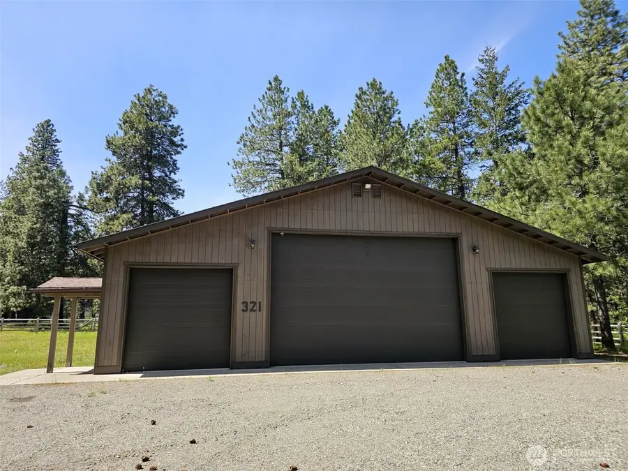 321 Book Lane #B, Cle Elum, WA 98922 - #2