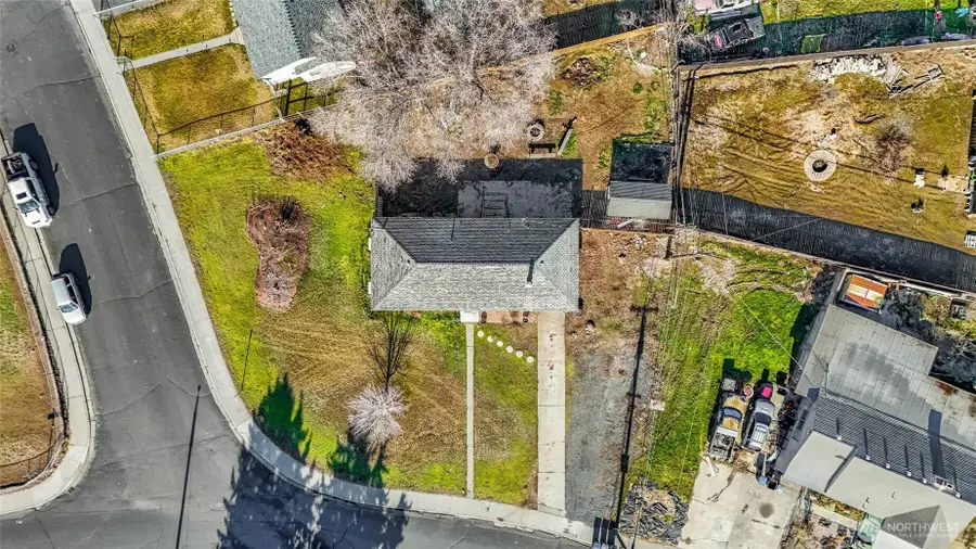 114 W Knolls Vista Drive, Moses Lake, WA 98837 - #3