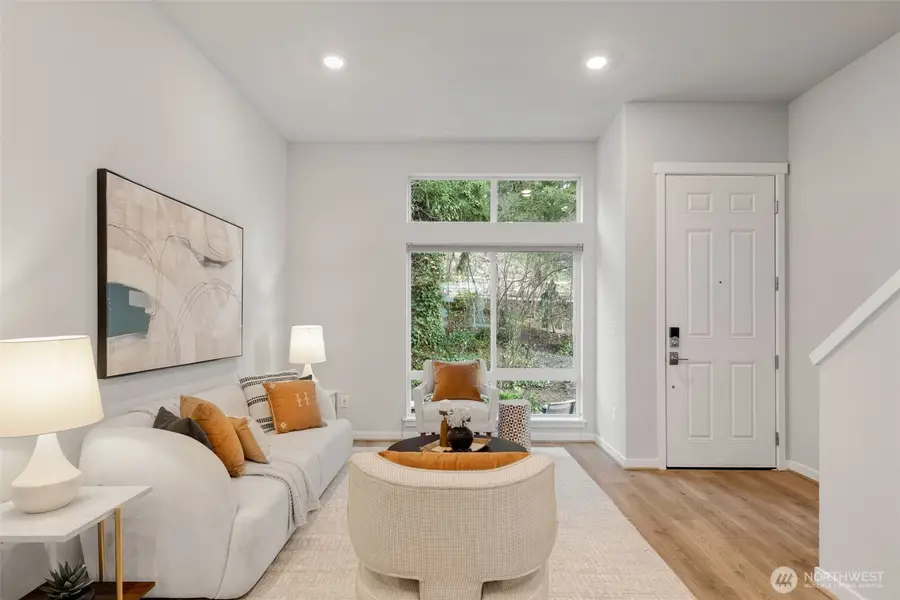 8321 NE 176th Court #104, Kenmore, WA 98028 - #2