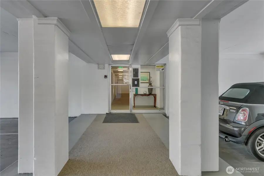 2524 Boyer Avenue E #322, Seattle, WA 98102 - #3