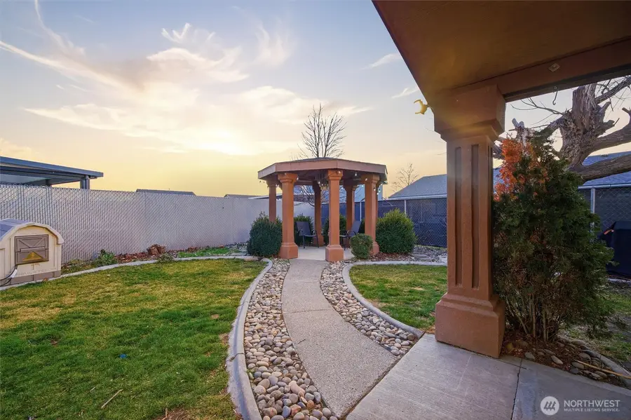 5008 Polo Lane, Pasco, WA 99301 - #3