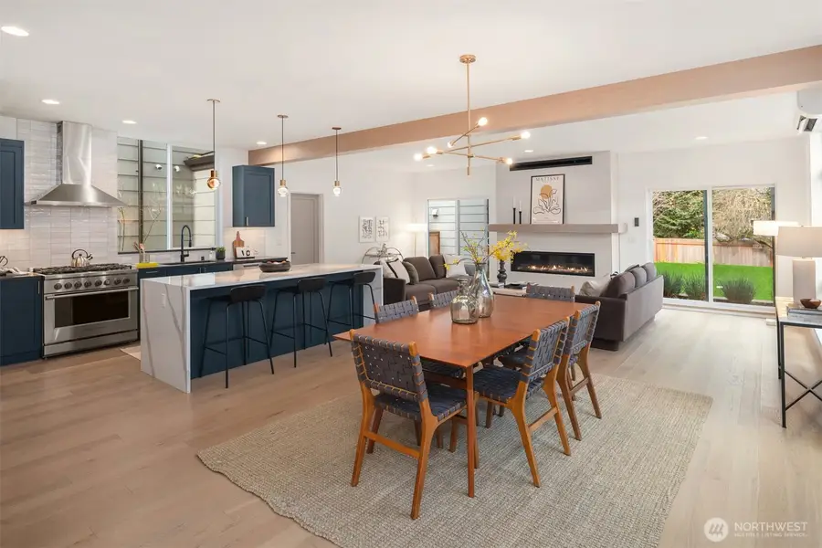 328 NE 91st Street, Seattle, WA 98115 - #3