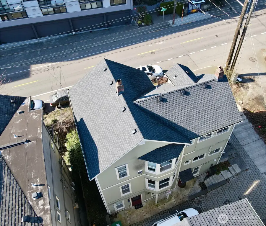 1522 Taylor Avenue N, Seattle, WA 98109 - #3