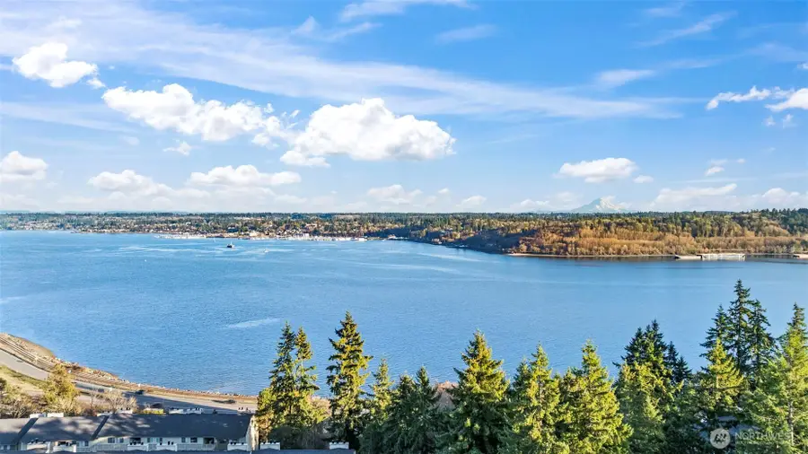 1725 W Sunn Fjord Lane #J304, Bremerton, WA 98312 - #2