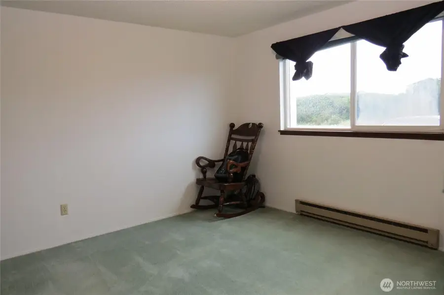 946 Ocean Shores Boulevard Sw, Ocean Shores, WA 98569 - #3