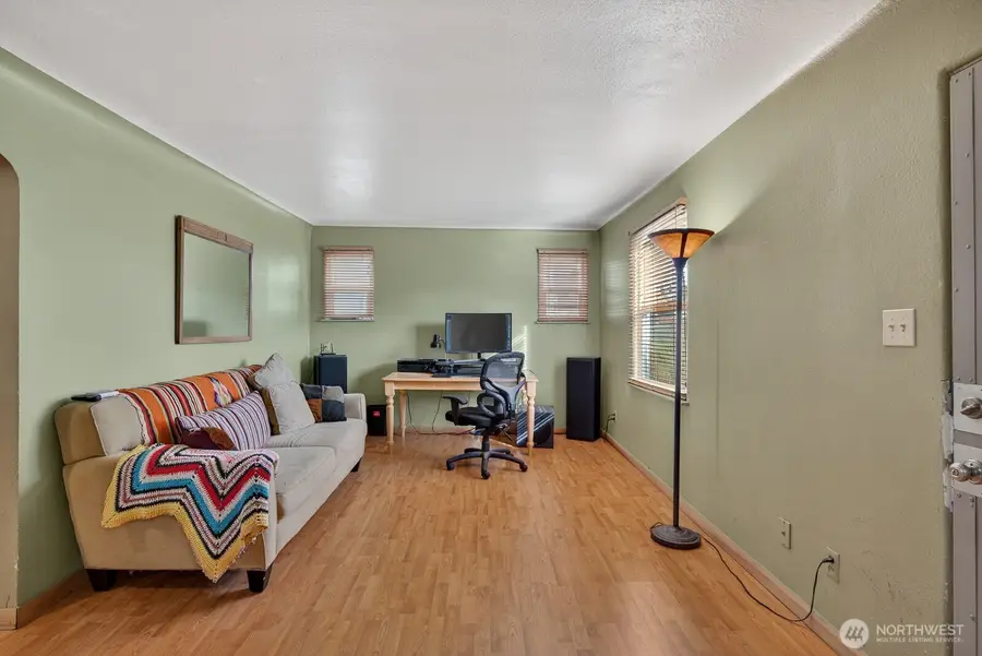 2417 Orleans St, Bellingham, WA 98228 - #3