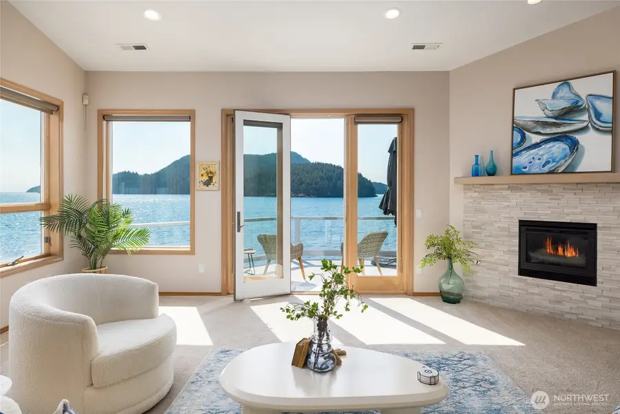 2401 Skyline Way #203 E., Anacortes, WA 98221 - #3