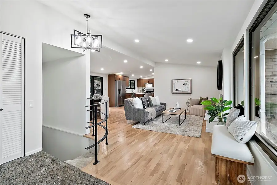 22806 17th Avenue S, Des Moines, WA 98198 - #3