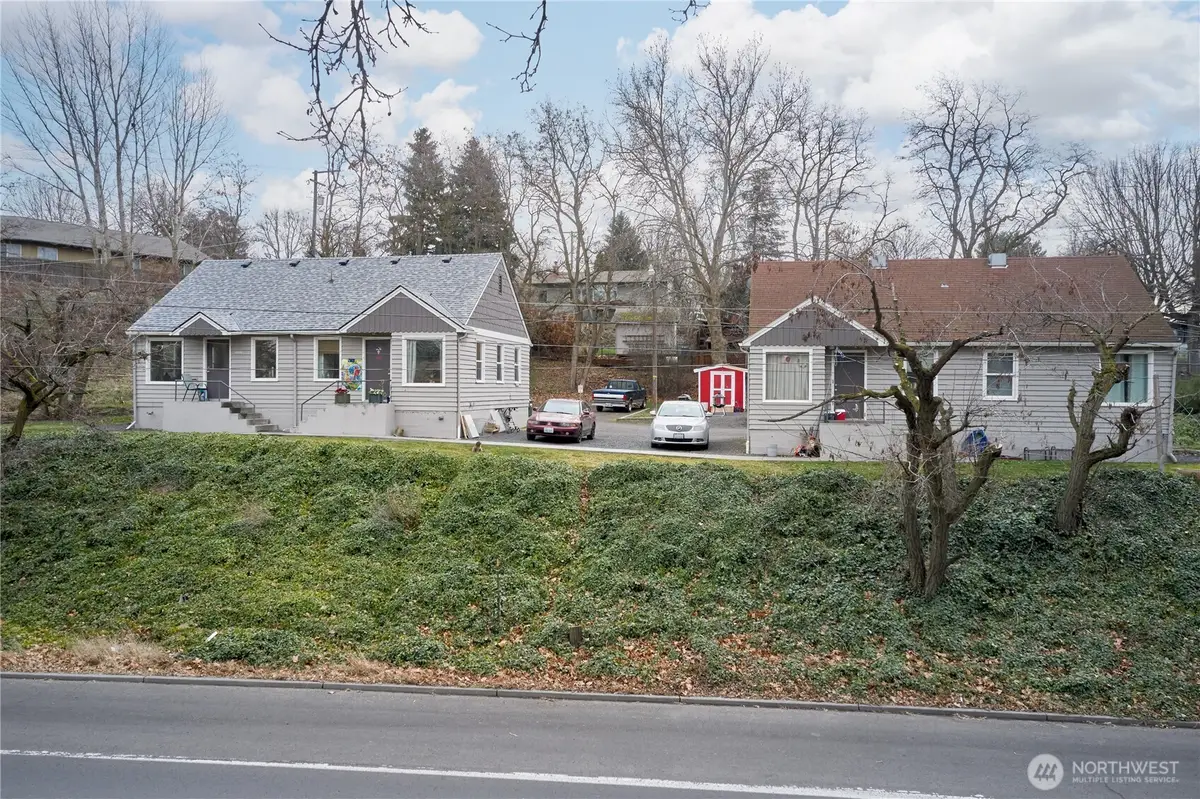 103 S E Main, 806 & 808 E Main Street, Dayton, WA 99328 - #1