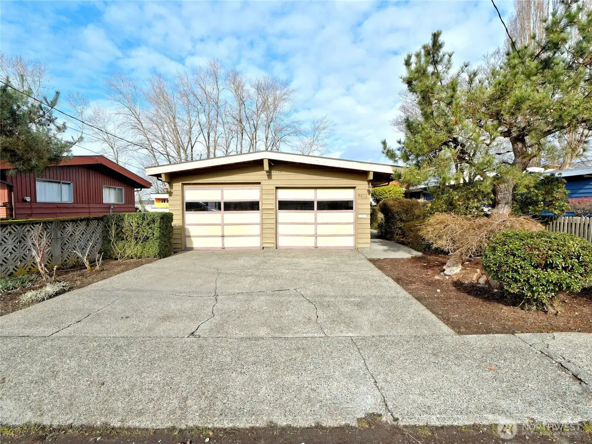 5538 S Norfolk Street, Seattle, WA 98118 - #1