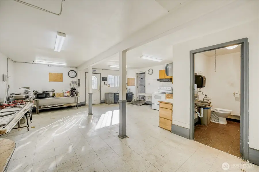 3819 94th Street Sw, Lakewood, WA 98499 - #3