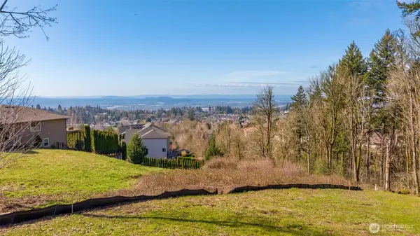 3003 NW 13th Circle #1, Camas, WA 98607