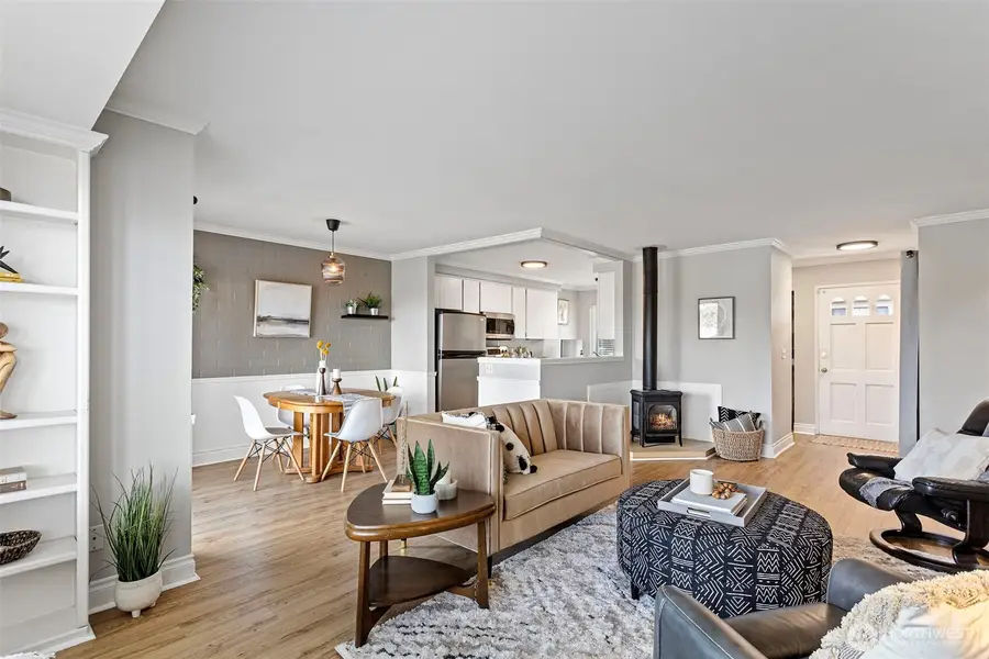 10643 Glen Acres Drive S #10643, Seattle, WA 98168 - #2