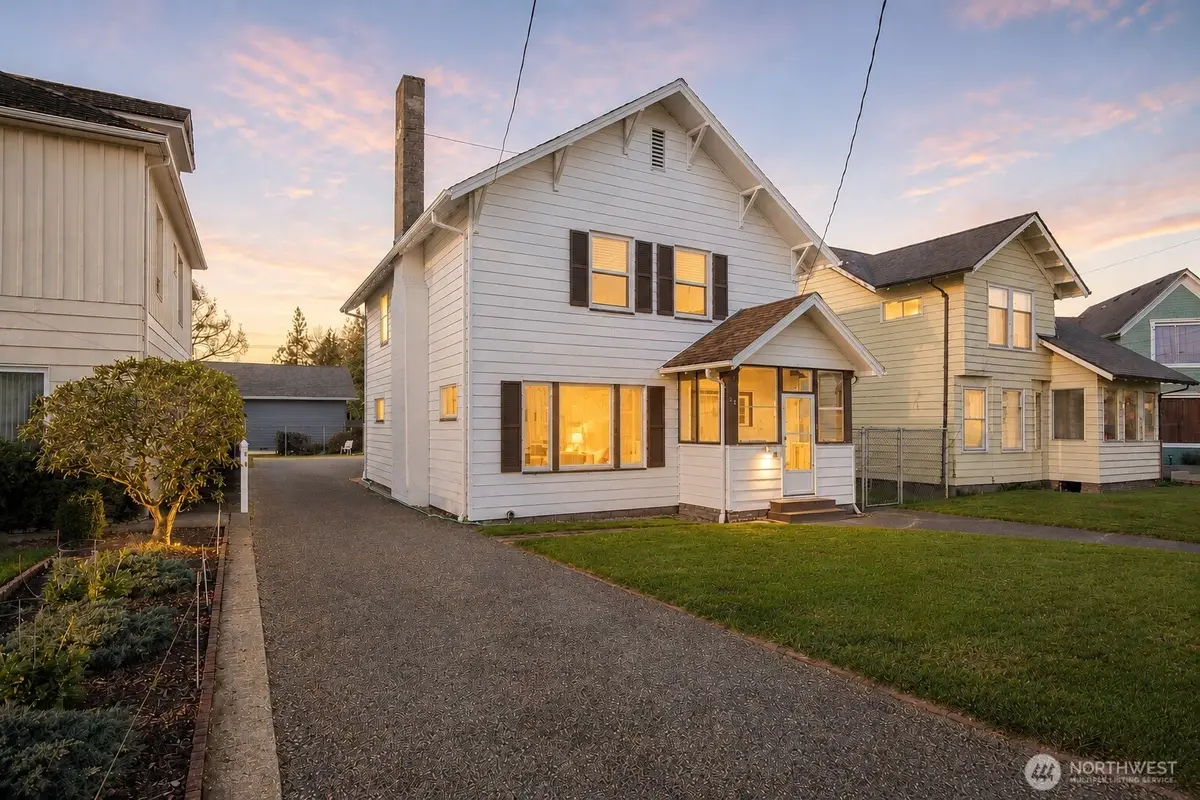 620 6th Street, Hoquiam, WA 98550 - #1