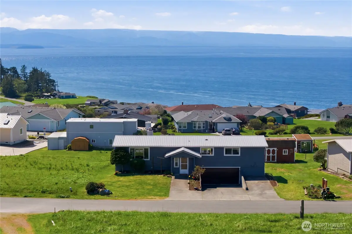 747 La Fiesta Street, Coupeville, WA 98239 - #1