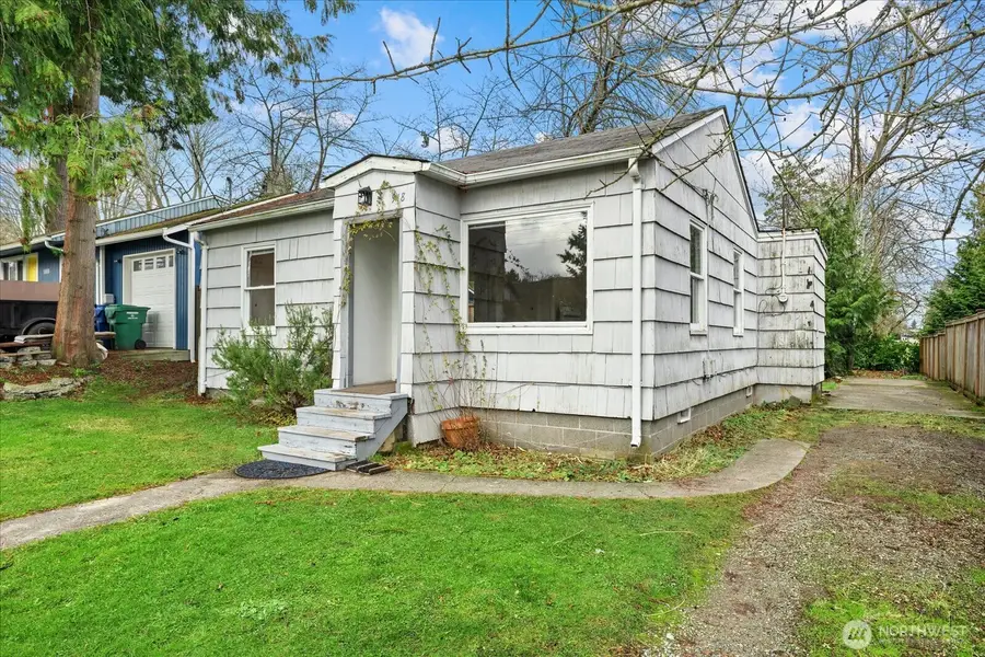918 NW 87th Street, Seattle, WA 98117 - #2