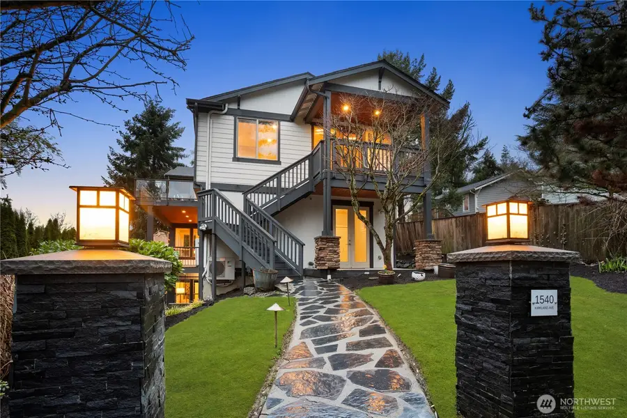 1540 Kirkland Avenue, Kirkland, WA 98033 - #3