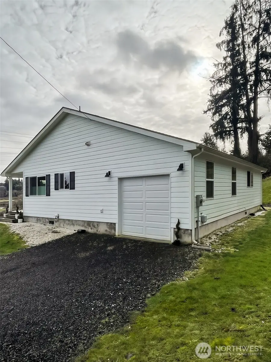 600 Harrison Street N, South Bend, WA 98586 - #3