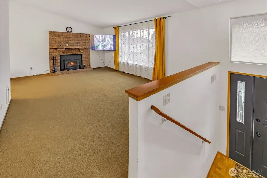 14516 2nd Avenue E, Tacoma, WA 98445 - #3